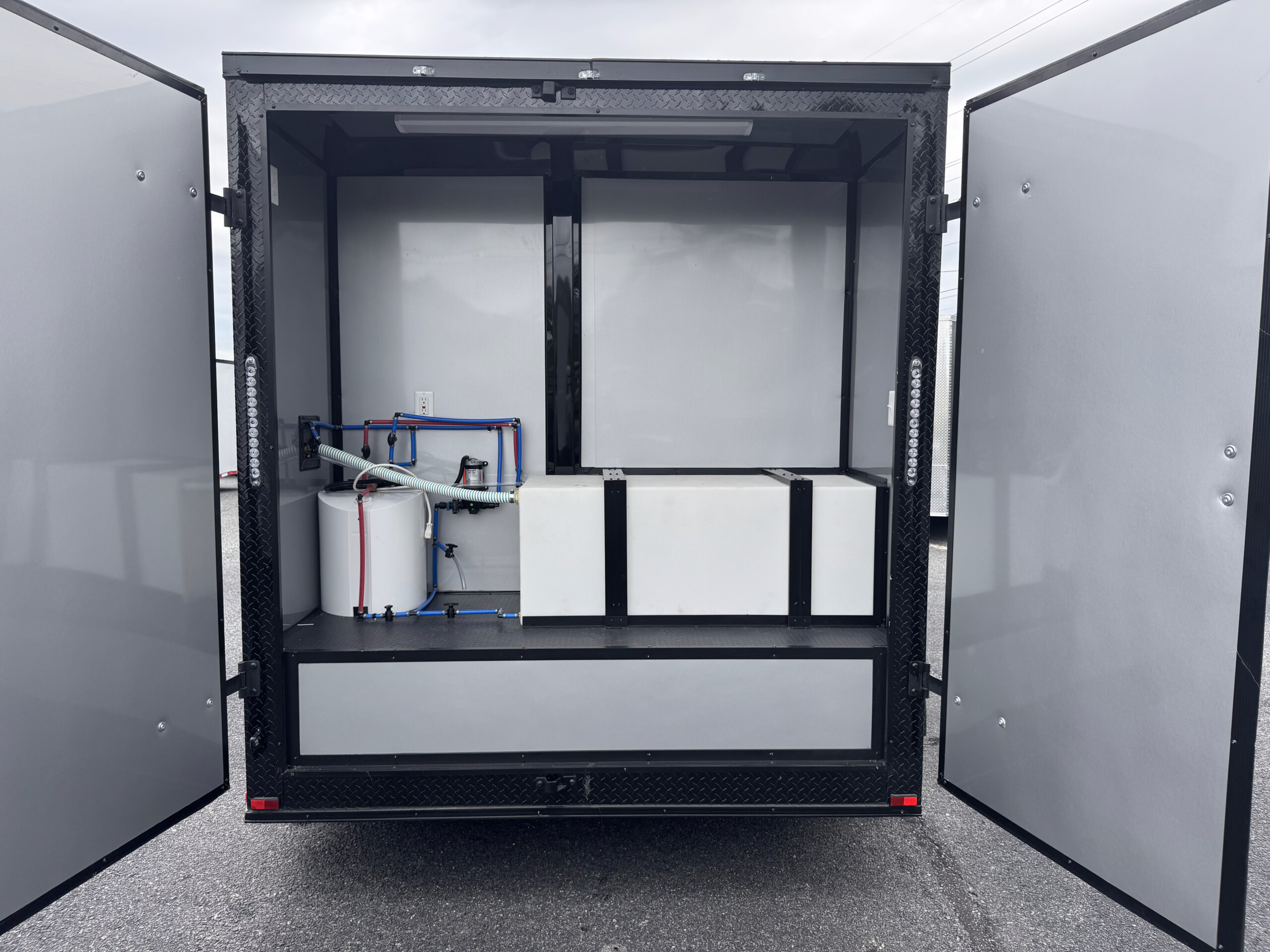 7 X 12 TA Pet Grooming Trailer - Image 12