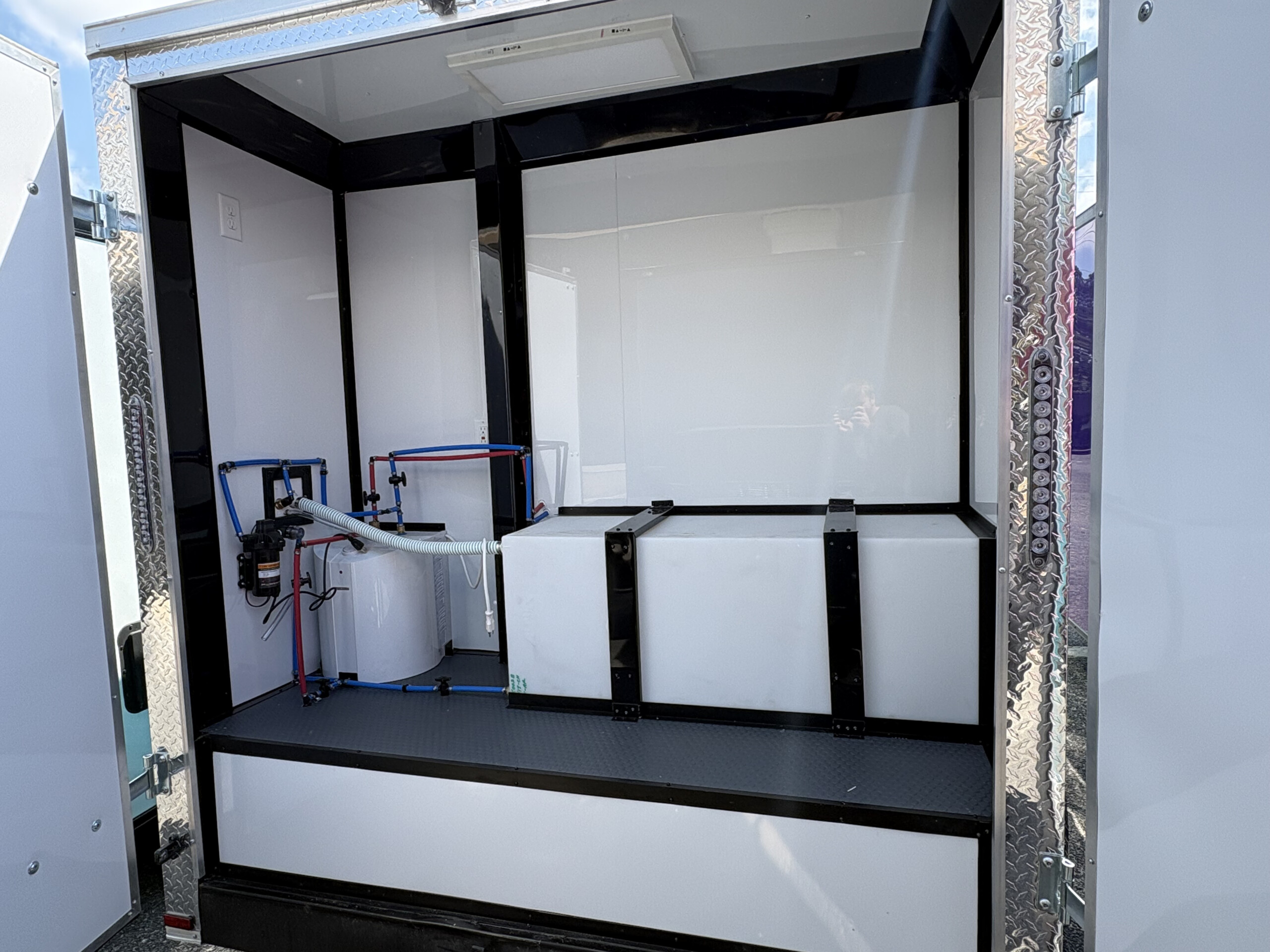 7 X 14 TA Pet Grooming Trailer - GENESIS SERIES - Image 7