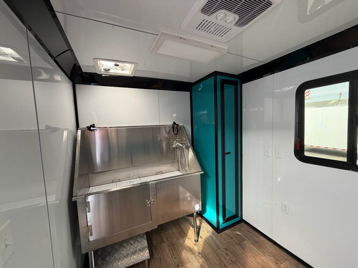 7 X 14 TA PET GROOMING TRAILER - GENESIS SERIES - Image 6
