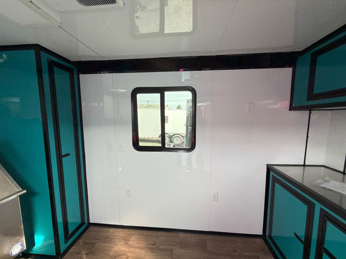 7 X 14 TA PET GROOMING TRAILER - GENESIS SERIES - Image 9