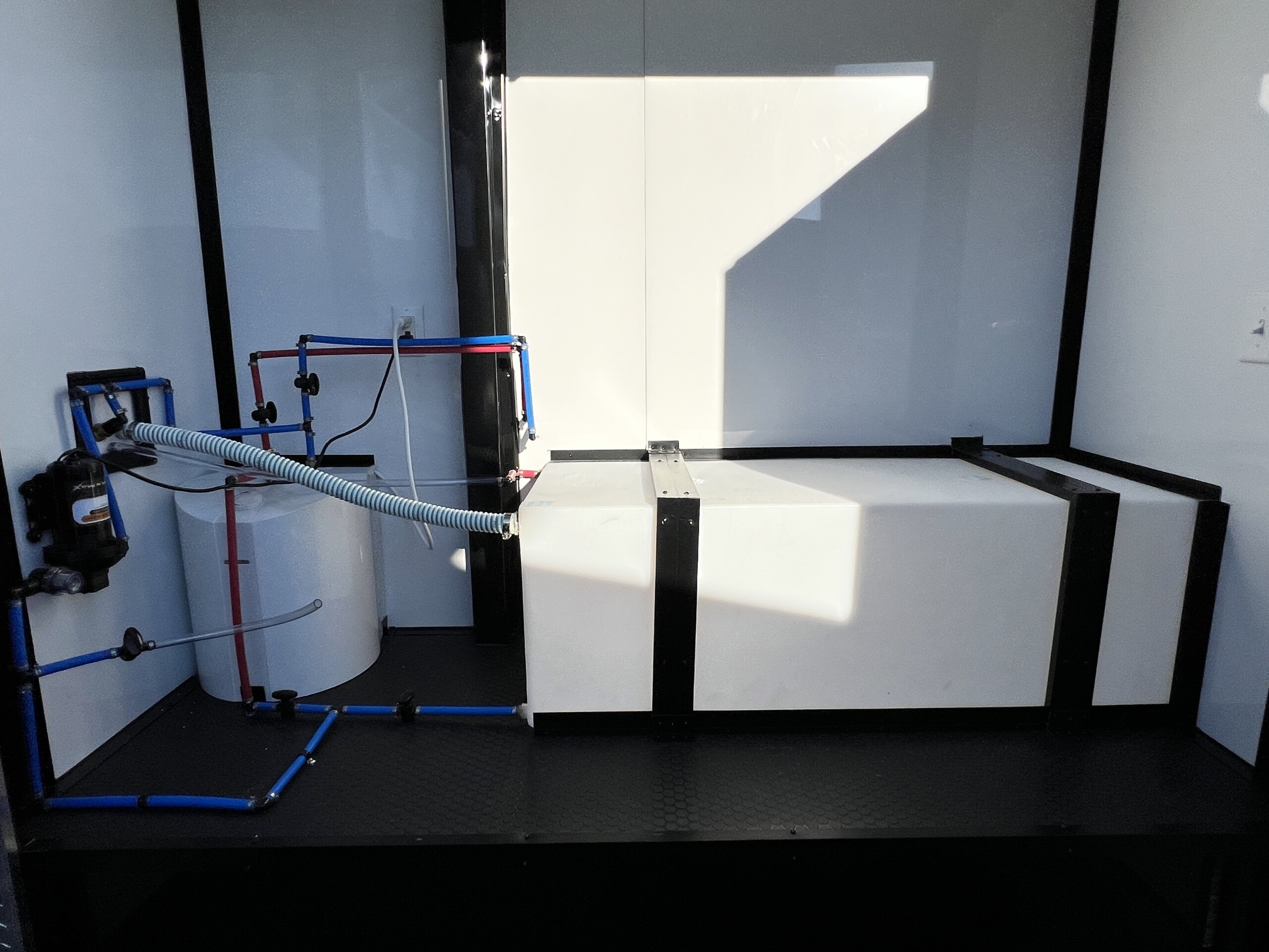 7 X 14 TA PET GROOMING TRAILER - Image 5