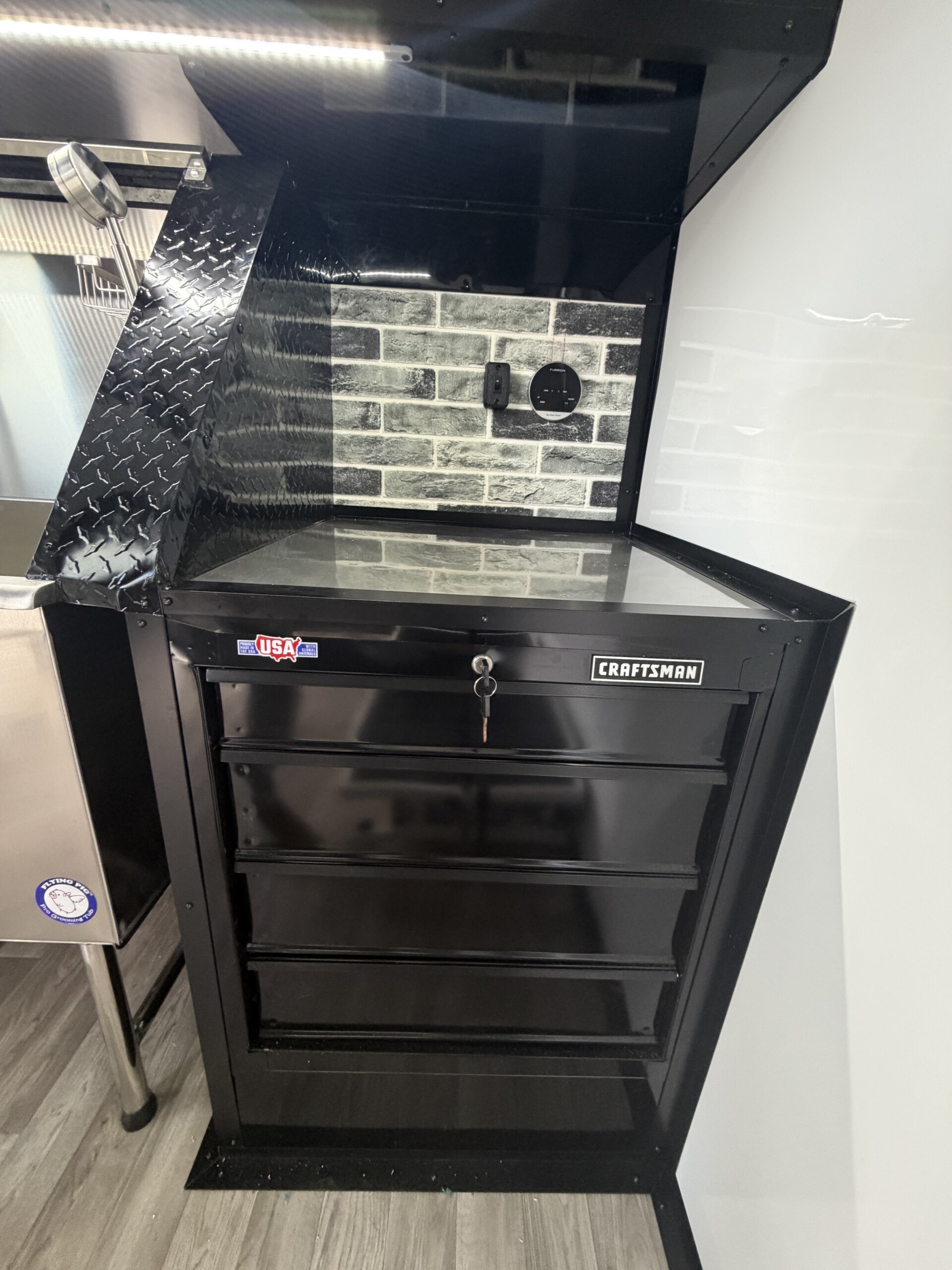 7 X 14 TA PET GROOMING TRAILER - LEGACY SERIES - Image 10