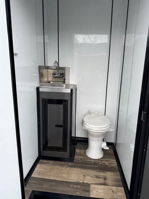8.5 X 24 TA Luxury Mobile Pet Grooming Trailer with Half Bath - Image 13