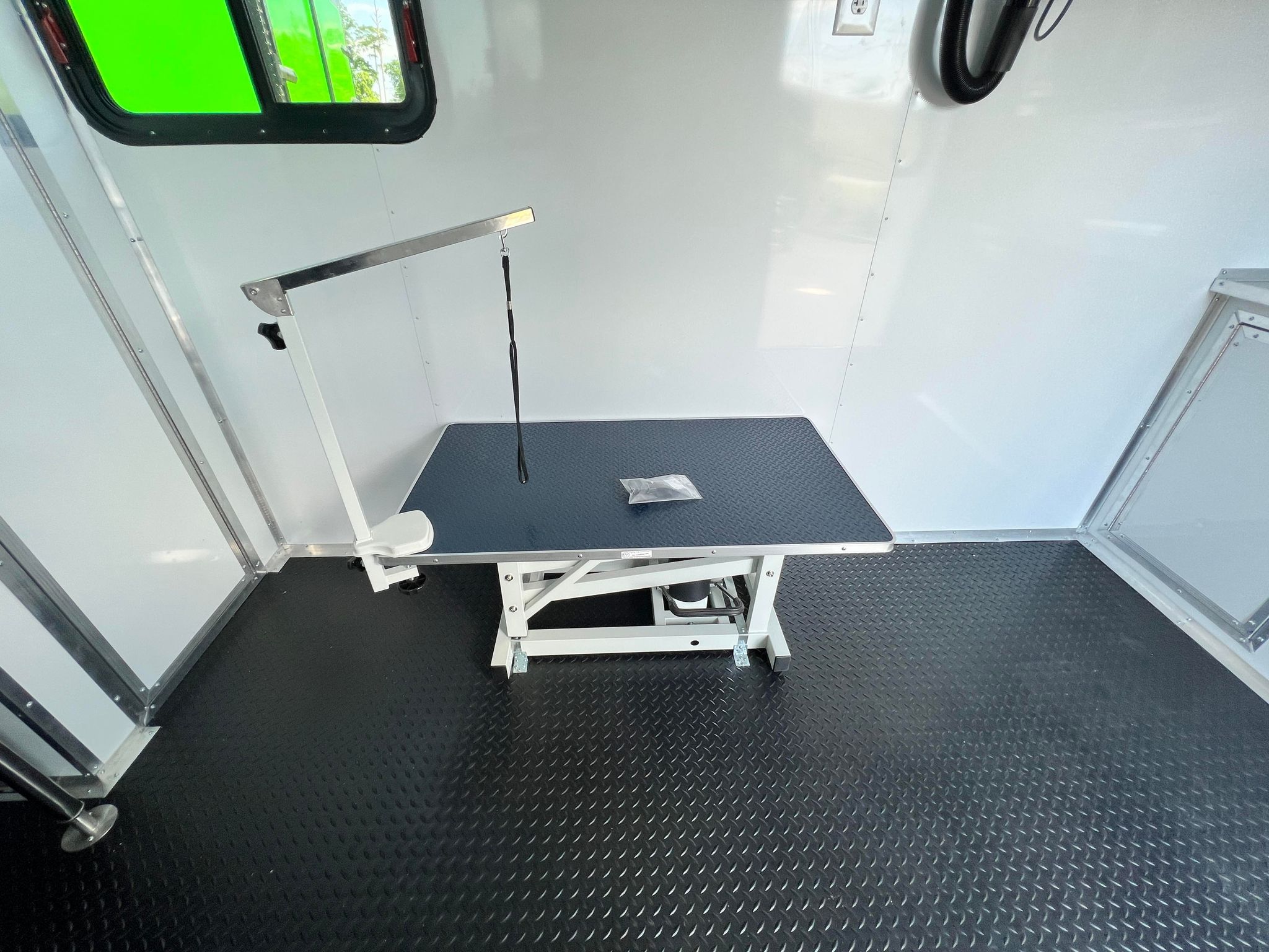 7x16 Pet Grooming Trailer - 62" TUB - Quality Cargo - Image 12