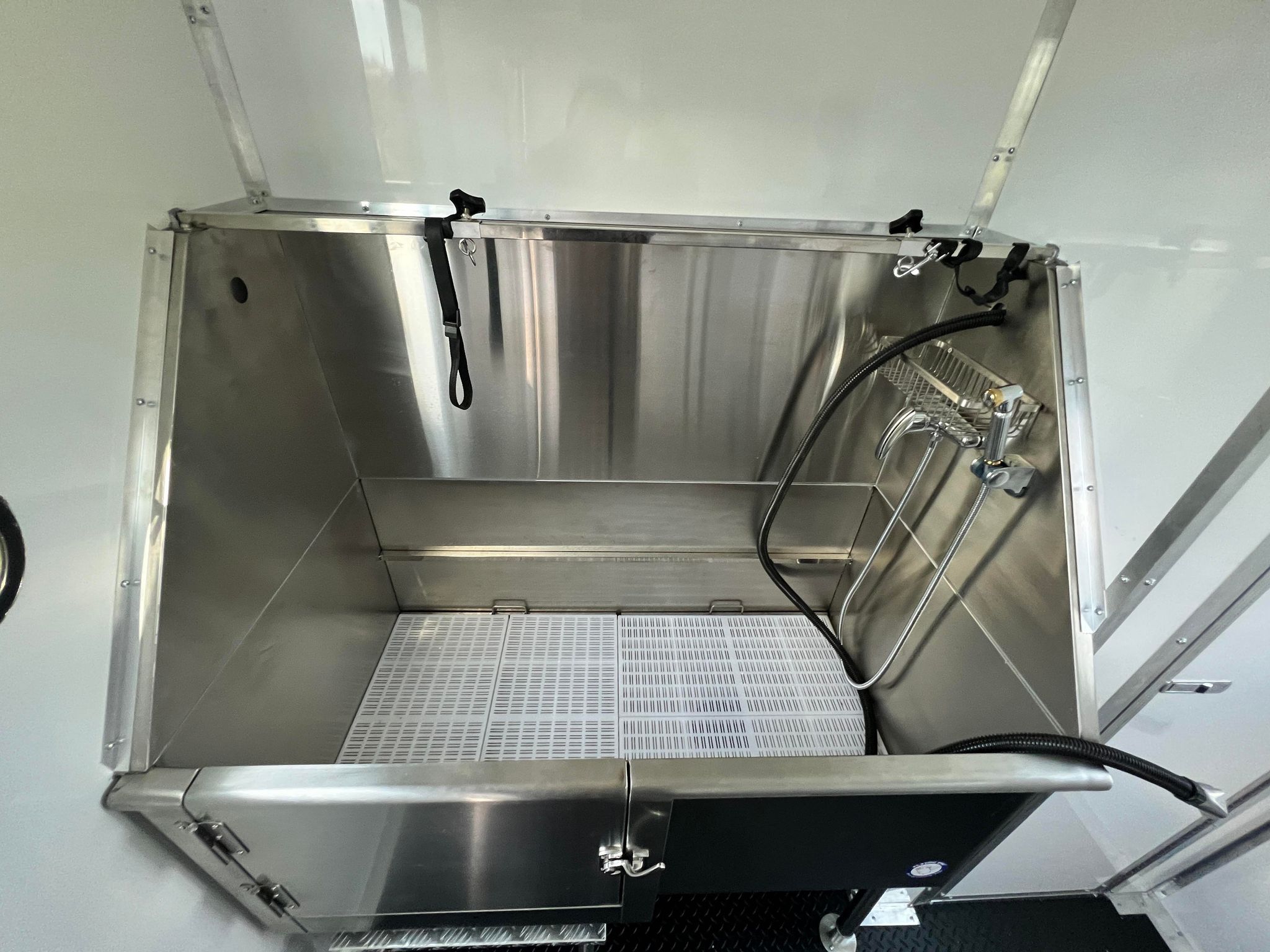 7x16 Pet Grooming Trailer - 62" TUB - Quality Cargo - Image 13